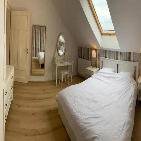 Comfortable, Convenient Feriehus Grzybowo (West Pomeranian)